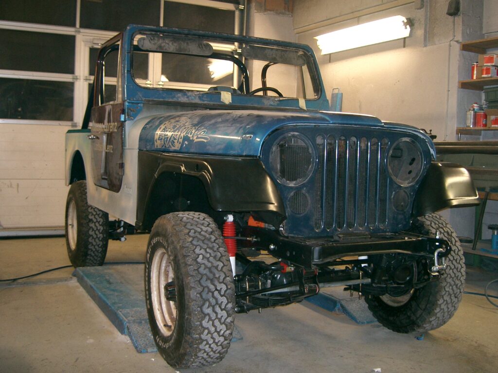20040217_cj7_restauration_04
